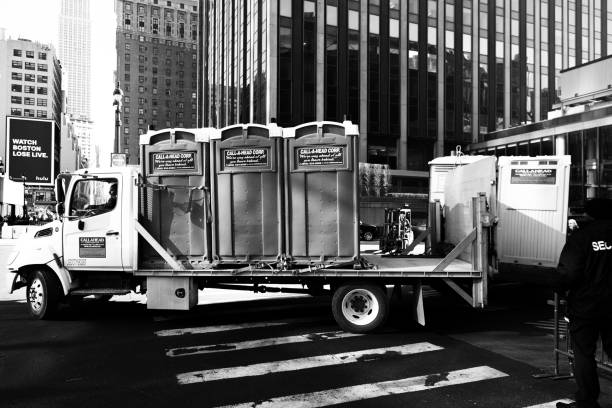 Best Luxury portable toilet rental  in Edgewater, CO